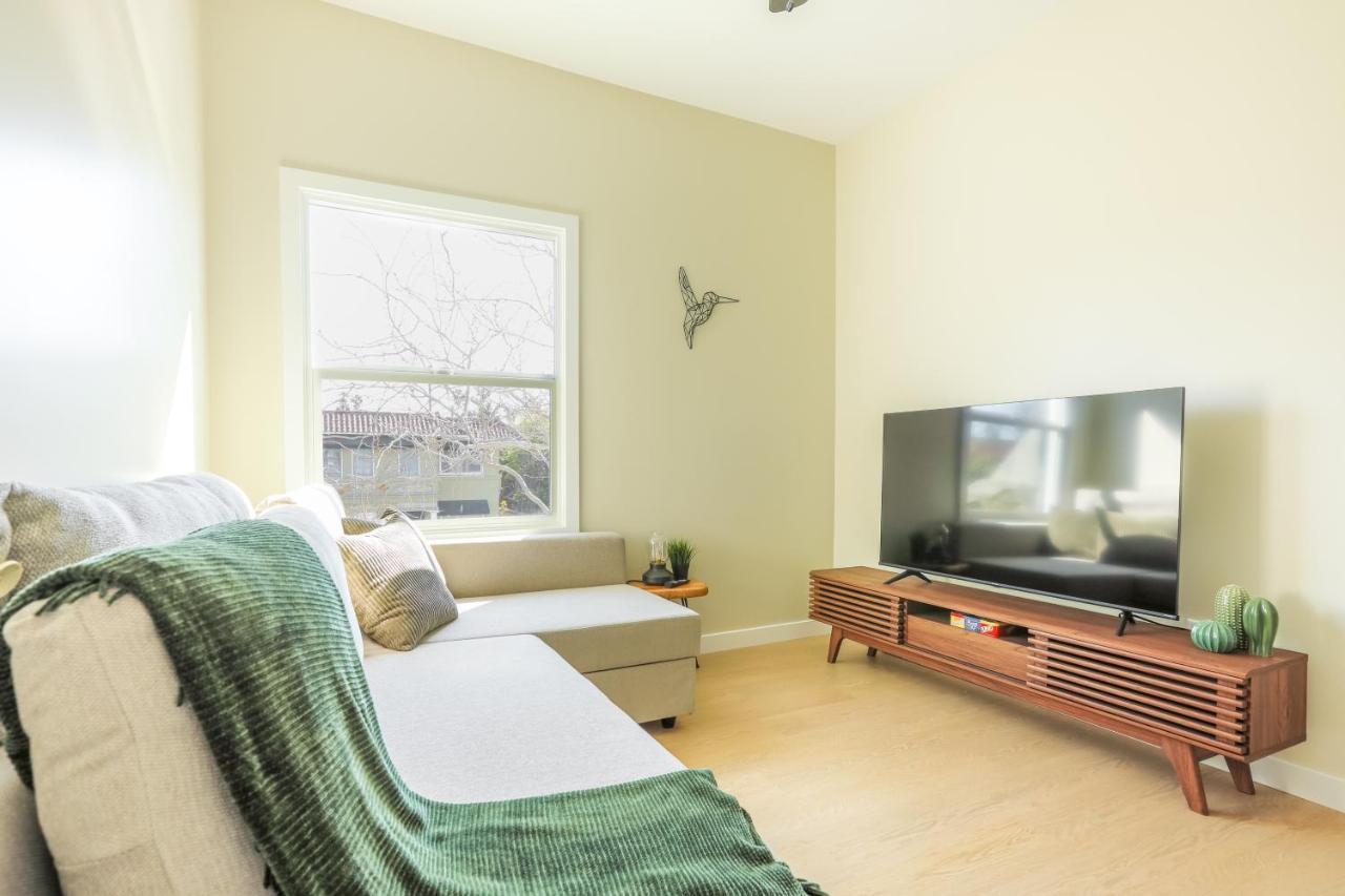 Cozy Sunny Brand-New Apt 1 Block From The Beach Лонг-Біч Екстер'єр фото