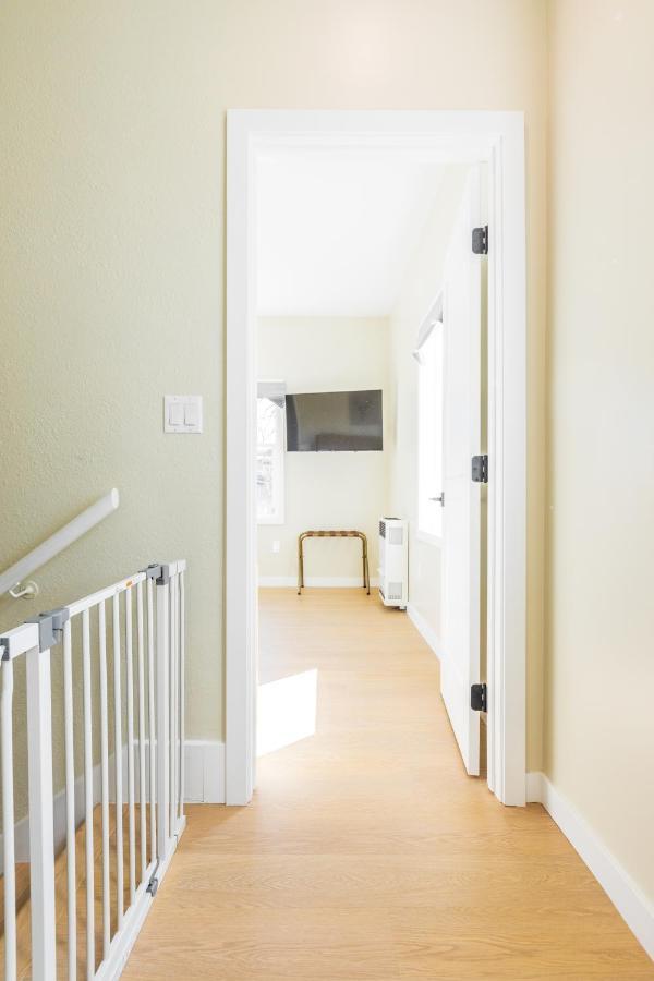 Cozy Sunny Brand-New Apt 1 Block From The Beach Лонг-Біч Екстер'єр фото