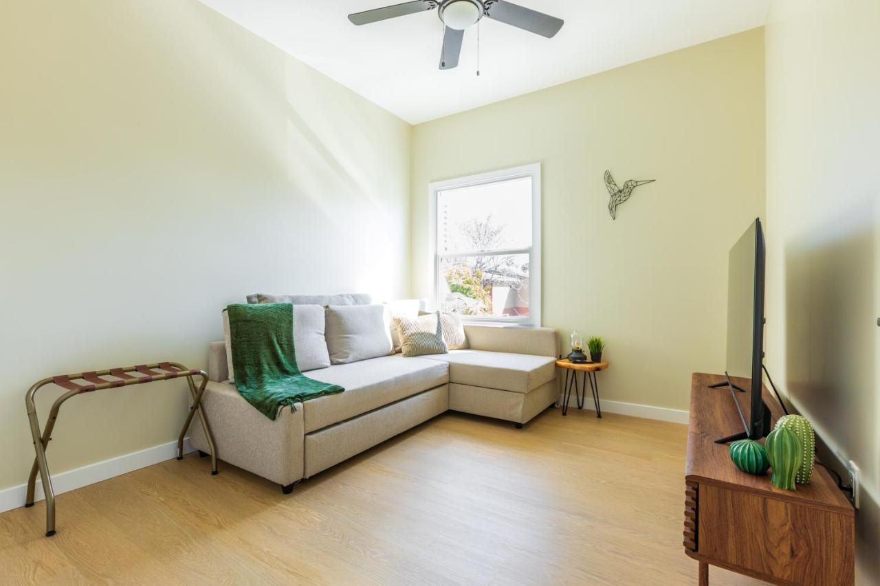 Cozy Sunny Brand-New Apt 1 Block From The Beach Лонг-Біч Екстер'єр фото